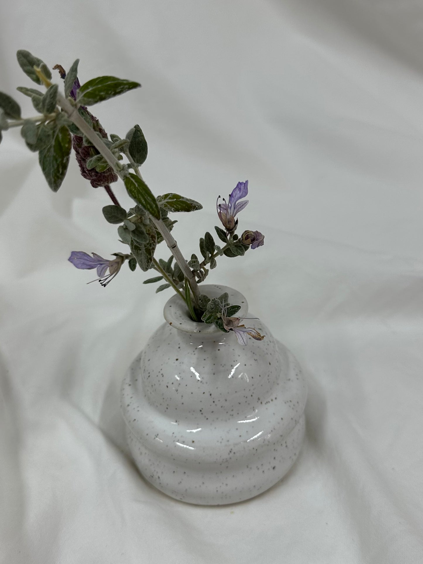 Pebble Bud Vase 1
