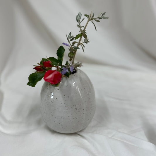 Pebble Vase 18